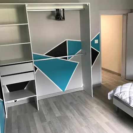 Le Du Petit Beret بيت للعطل