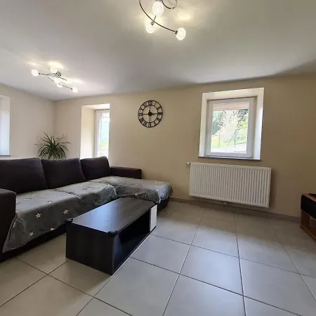 펜션 Le Du Petit Beret 플레인팡